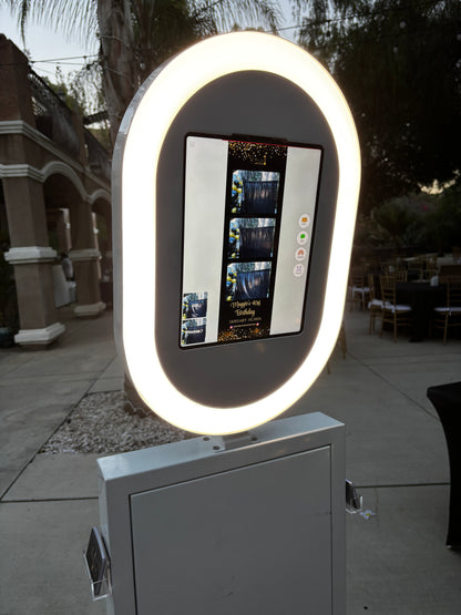 ThePhotoBoothPlug Luxe Booth™
